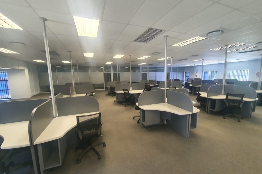 To Let commercial Property for Rent in Fairview Eastern Cape